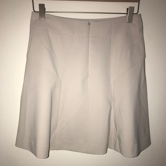 Express Skirt - Picture 2 of 2